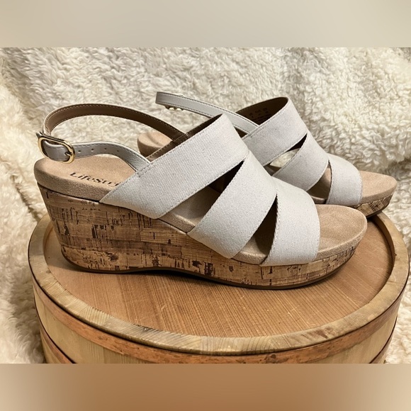 EUC LifeStride Darby Bone Slip On Wedge Cushioning Support Shoes Size 10M - Picture 1 of 10